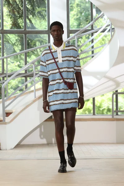 Look 26